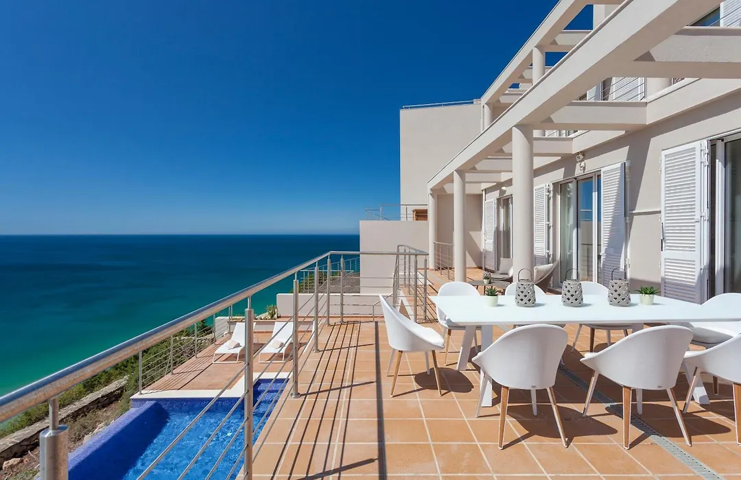 Villa Mar A Vista-1